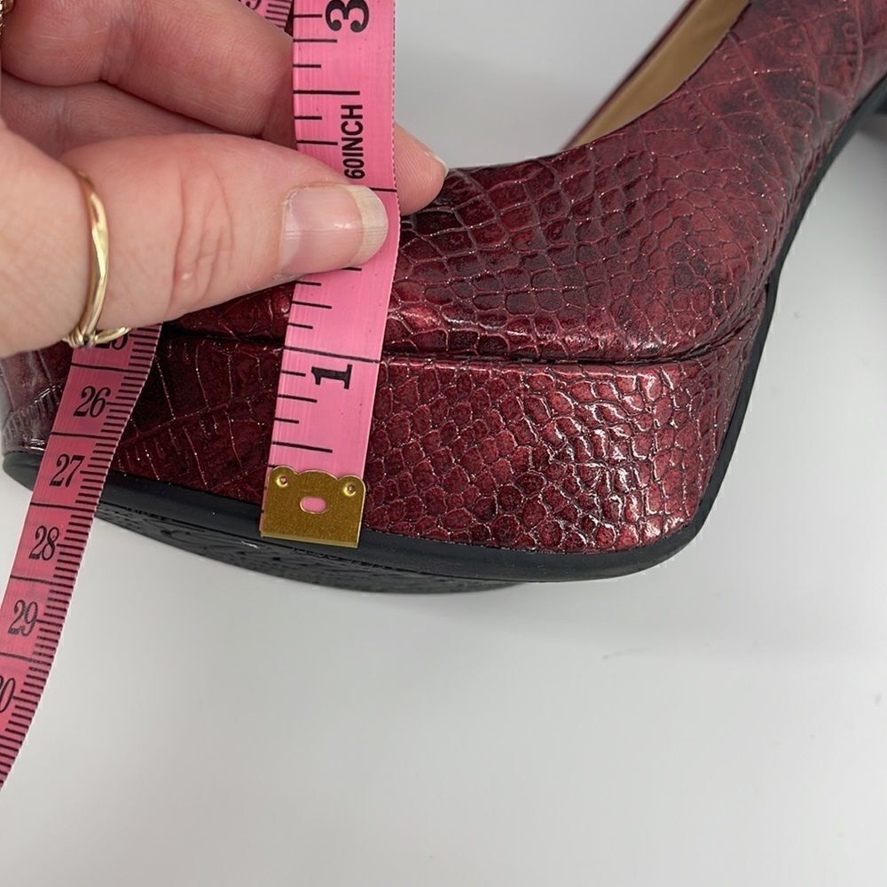 Gianni Bini wine red faux python print metallic platform heel heels shoes NWOT - Picture 12 of 14
